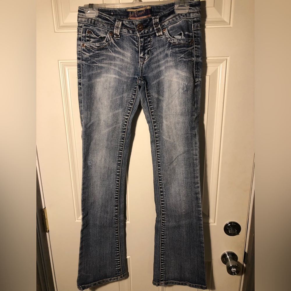 Wallflower Boot Cut Jeans. Junior size 3.